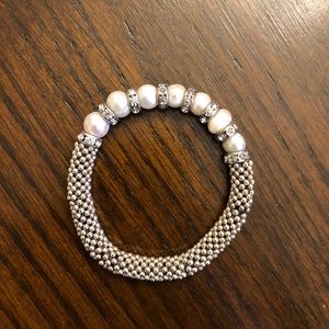 Silver and pearl bracelet